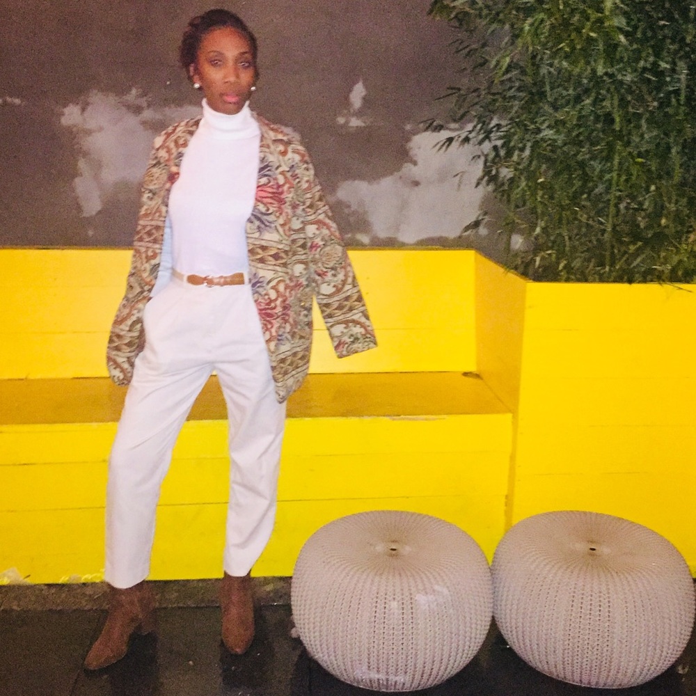 Meet your Posher, Deborah